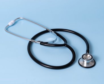 Malpraktis (Tıbbi Hata) Tazminatı 2026: Şartlar, Süreç ve Yargıtay Kararları — merveari.av.tr